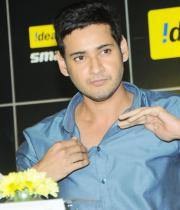 mahesh-babu-at-idea-3g-smartphone-launch-photos-18