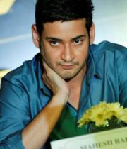 mahesh-babu-at-idea-3g-smartphone-launch-photos-3