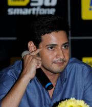 mahesh-babu-at-idea-3g-smartphone-launch-photos-8